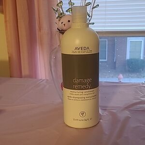Aveda Damage Remedy Restructuring Conditioner